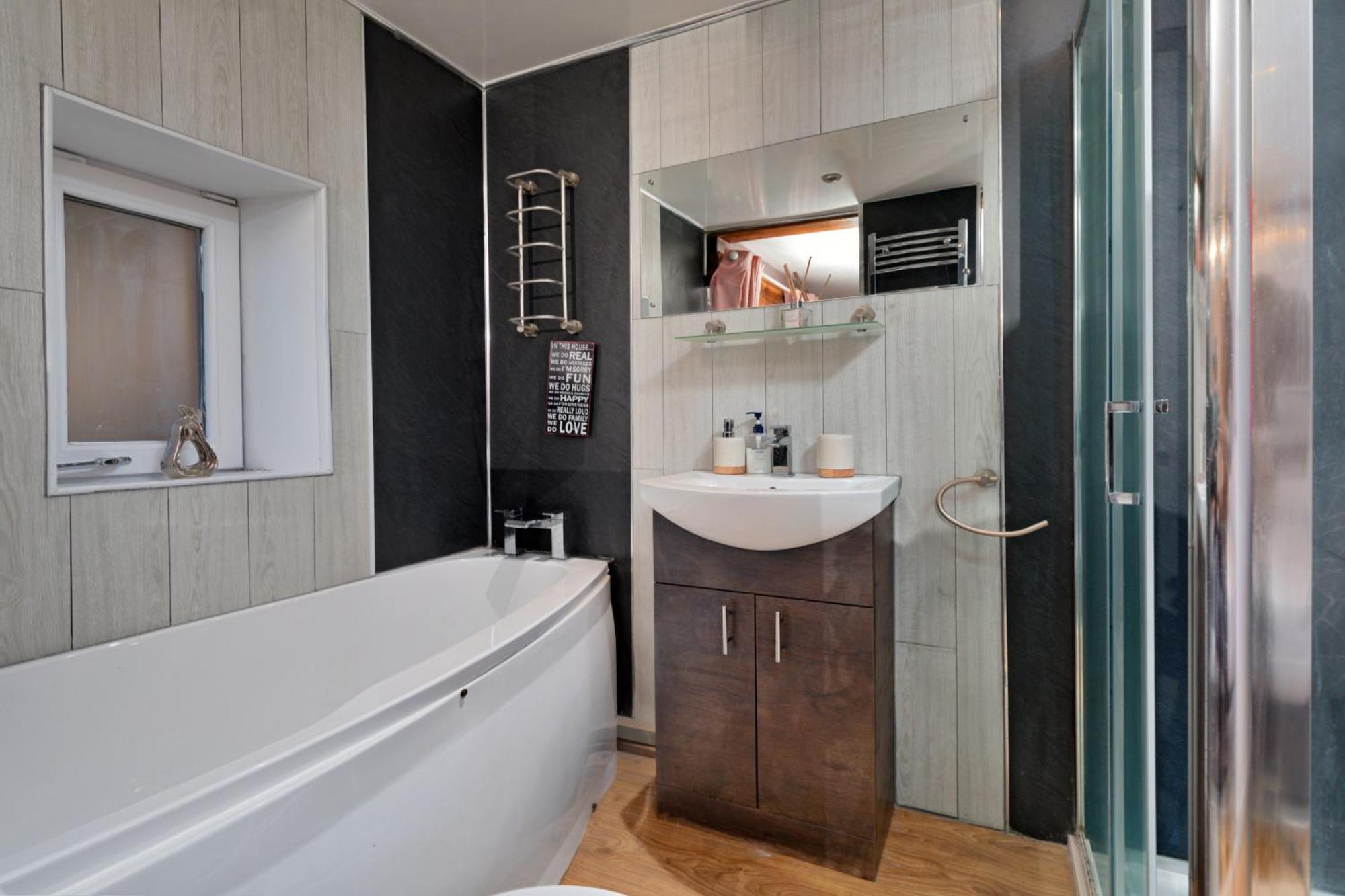 Finest Retreats - Abbeyview * Whitby